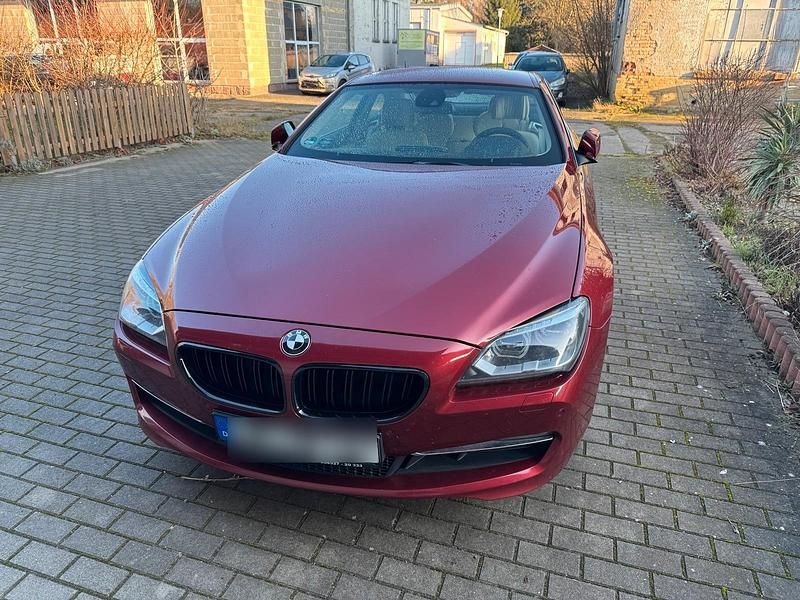 Gebraucht BMW 640 Sport Line 320 PS (235 kW) 2011 Rot Coupé