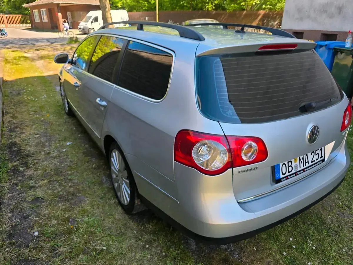 Gebraucht VW Passat 140 PS (102 kW) 2008 Silber Kombi