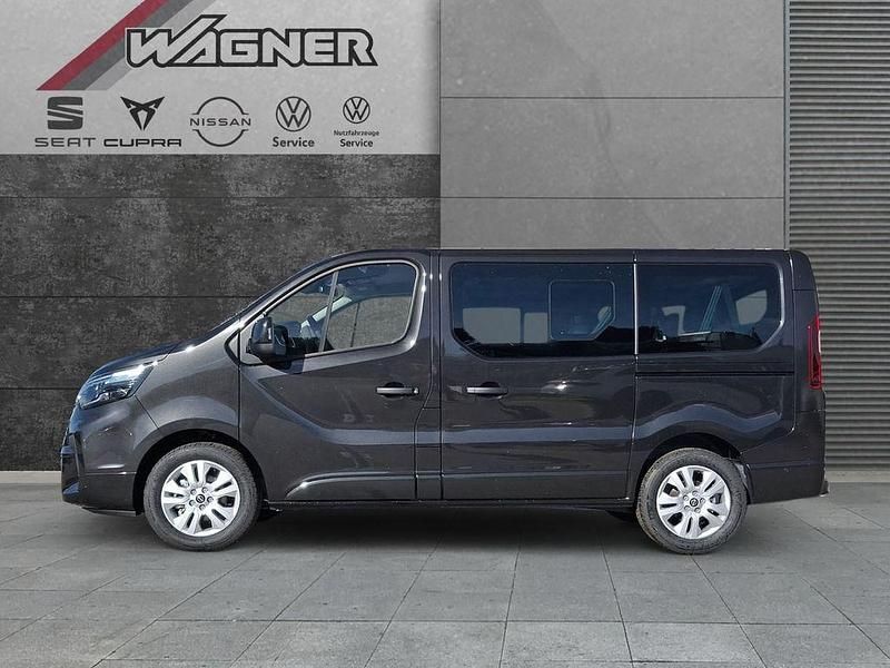 Neu Nissan Primastar Tekna 170 PS (125 kW) 2025 Schwarz Van / Kleinbus