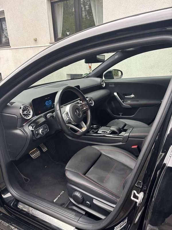 Gebraucht Mercedes A250 218 PS (160 kW) 2020 Schwarz Kleinwagen