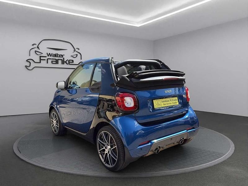 Gebraucht Smart ForTwo Cabrio Brabus 109 PS (80 kW) 2016 Schwarz Cabrio
