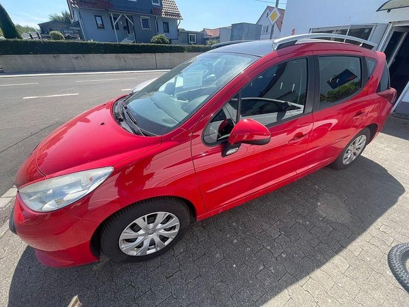 Gebraucht Peugeot 207 90 PS (66 kW) 2007 Rot Kombi