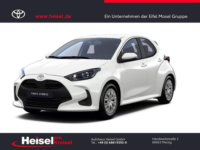 Weiß Neu 2025 Toyota Yaris Hybrid Comfort Limousine | 23.460 € (Guter Preis) - Bild 1/1