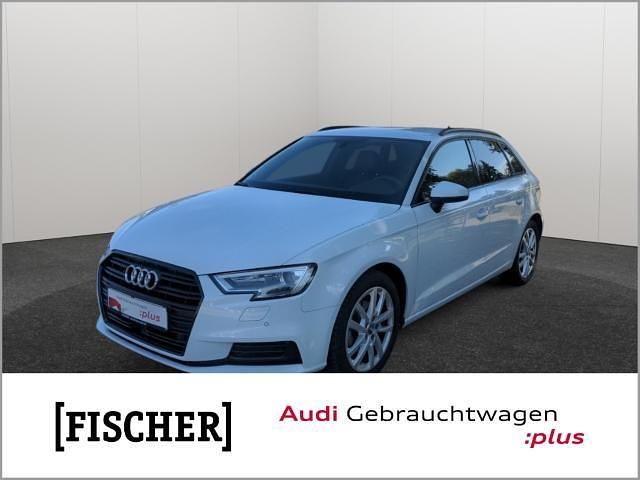 Gletscherweiß metallic Gebraucht 2019 Audi A3 Design | 21.876 € (Fairer Preis) - Bild 1/4