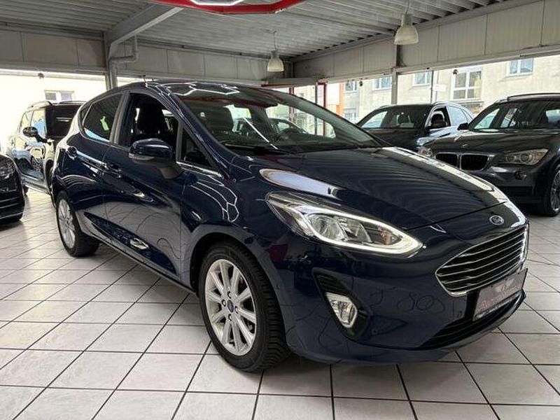 Gebraucht Ford Fiesta Titanium 101 PS (74 kW) 2019 Blau Kleinwagen
