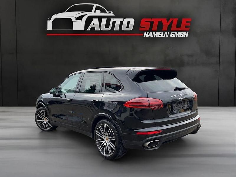 Gebraucht Porsche Cayenne Platinum Edition 262 PS (192 kW) 2016 Schwarz SUV