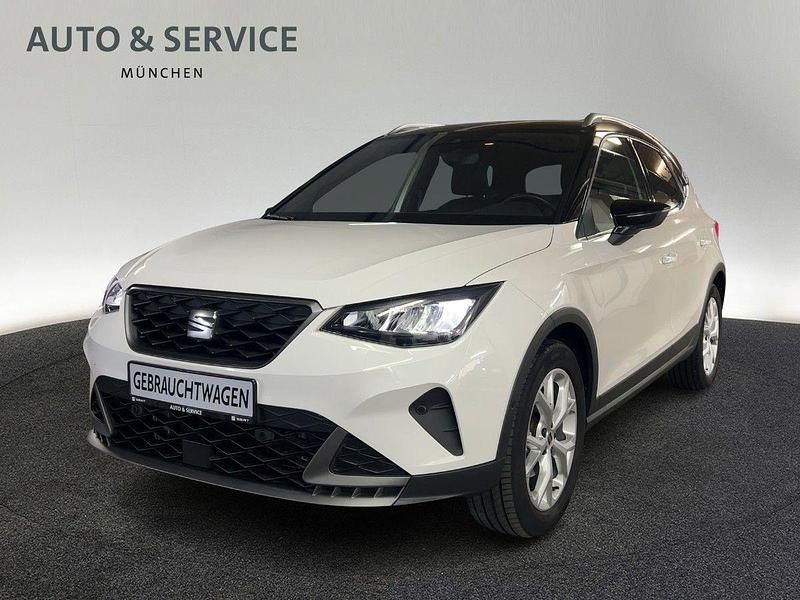 Weiß Gebraucht 2022 Seat Arona Beats SUV | 17.560 € (Guter Preis) - Bild 1/3