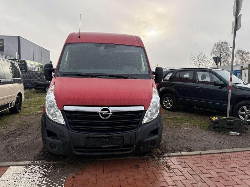 Rot Gebraucht 2018 Opel Movano Van / Kleinbus | 8.999 € (Fairer Preis) - Bild 1/4