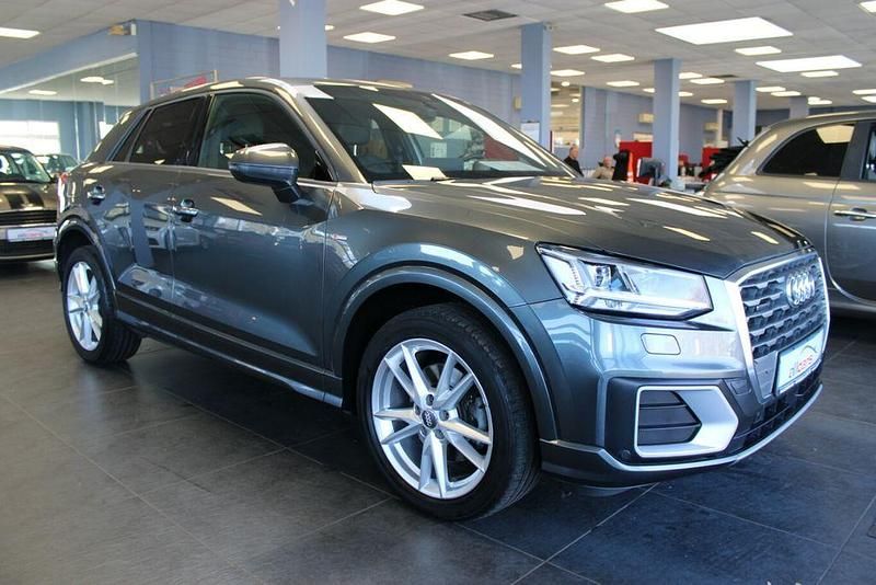 Gebraucht Audi Q2 Sport 190 PS (139 kW) 2019 Grau SUV
