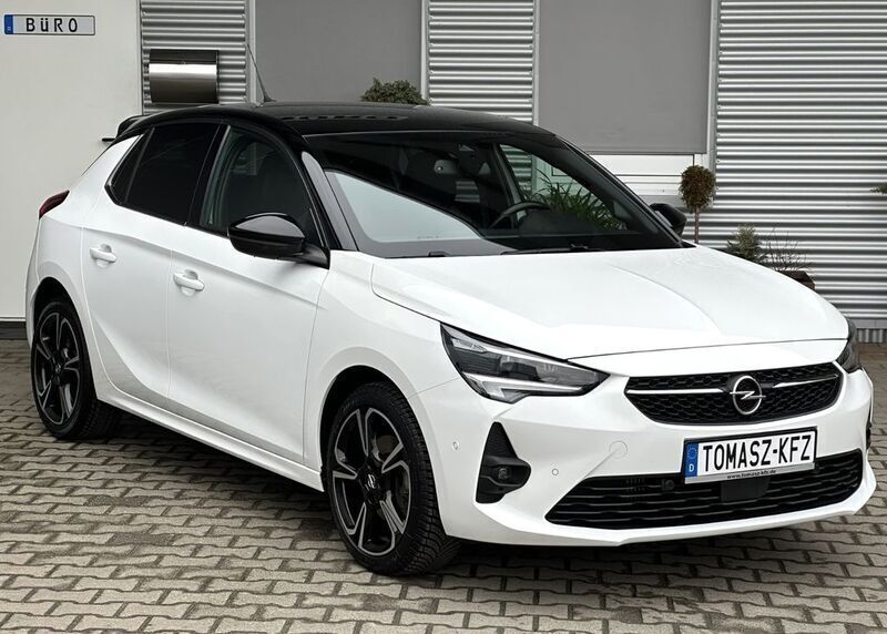 Jadeweiss Gebraucht 2021 Opel Corsa Ultimate Kleinwagen | 17.750 € (Fairer Preis) - Bild 1/4
