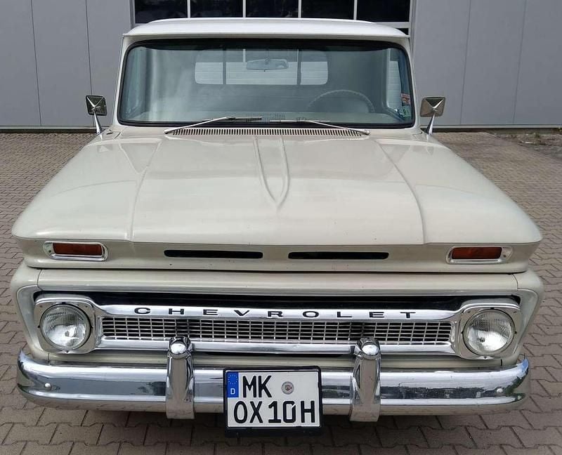 Gebraucht Chevrolet C10 200 PS (147 kW) 1964 Beige Abholung