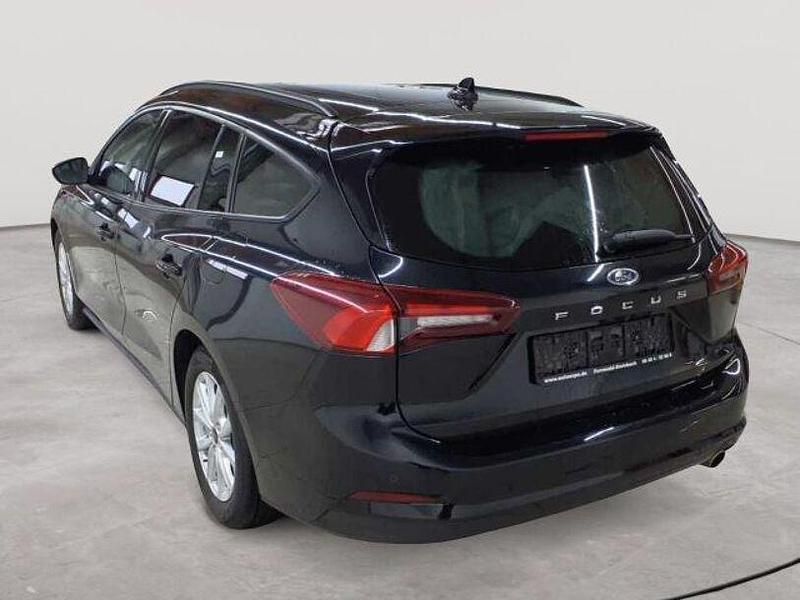 Gebraucht Ford Focus Cool & Connect 120 PS (88 kW) 2022 Agate black metallic Kombi