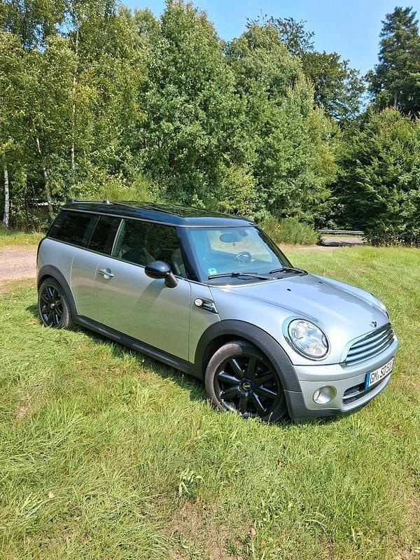 Silber Gebraucht 2009 Mini Clubman Kombi | 5.200 € (Fairer Preis) - Bild 1/4