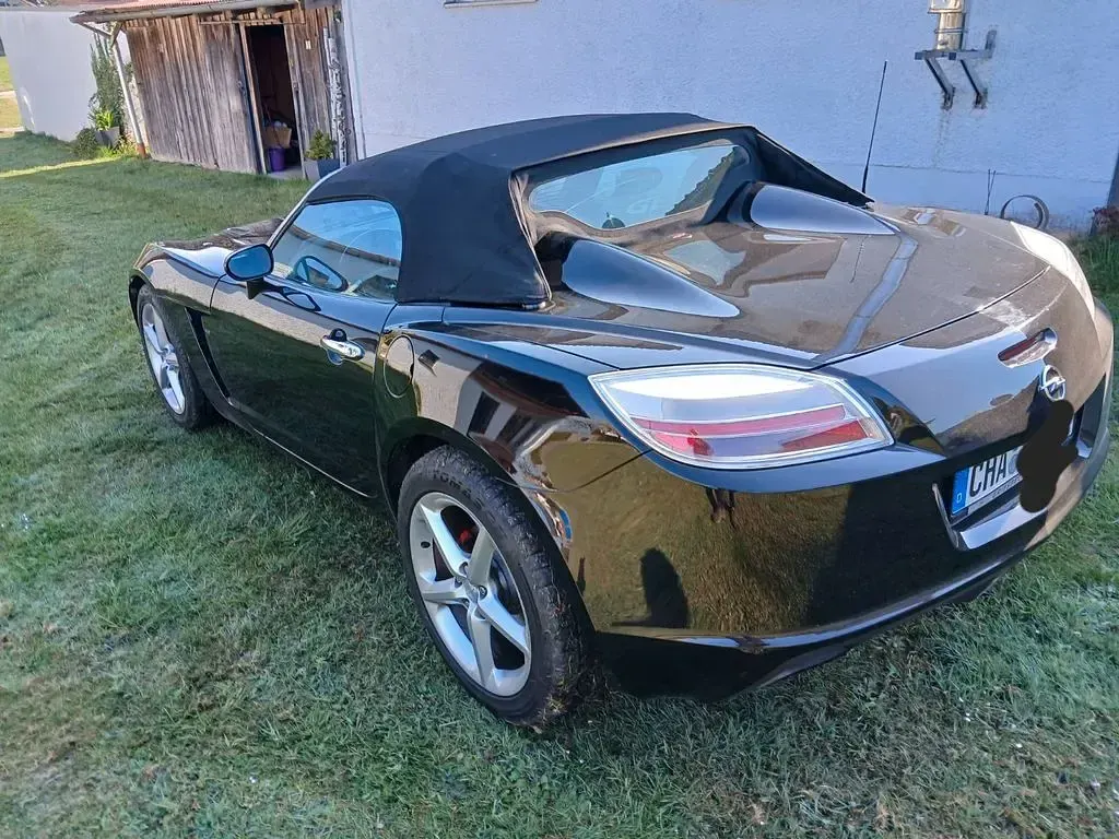 Second-hand Opel GT 264 CP (194 kW) 2008 Negru Cabrio