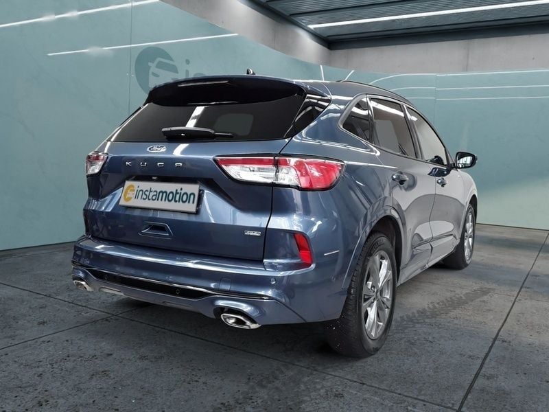 Gebraucht Ford Kuga ST-Line 224 PS (164 kW) 2022 Blau SUV