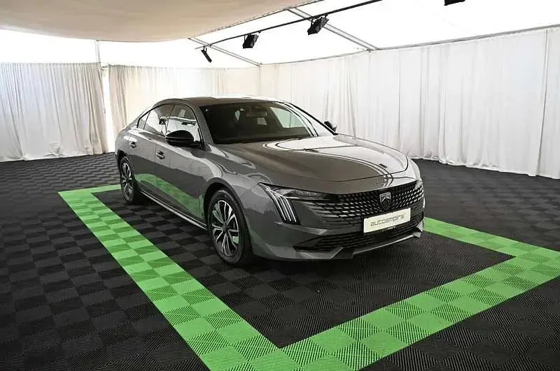 Gebraucht Peugeot 508 Allure 224 PS (164 kW) 2025 Grau Limousine