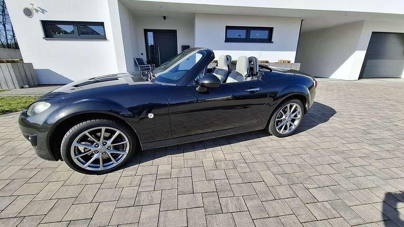 Gebraucht Mazda MX5 126 PS (92 kW) 2011 Schwarz Cabrio