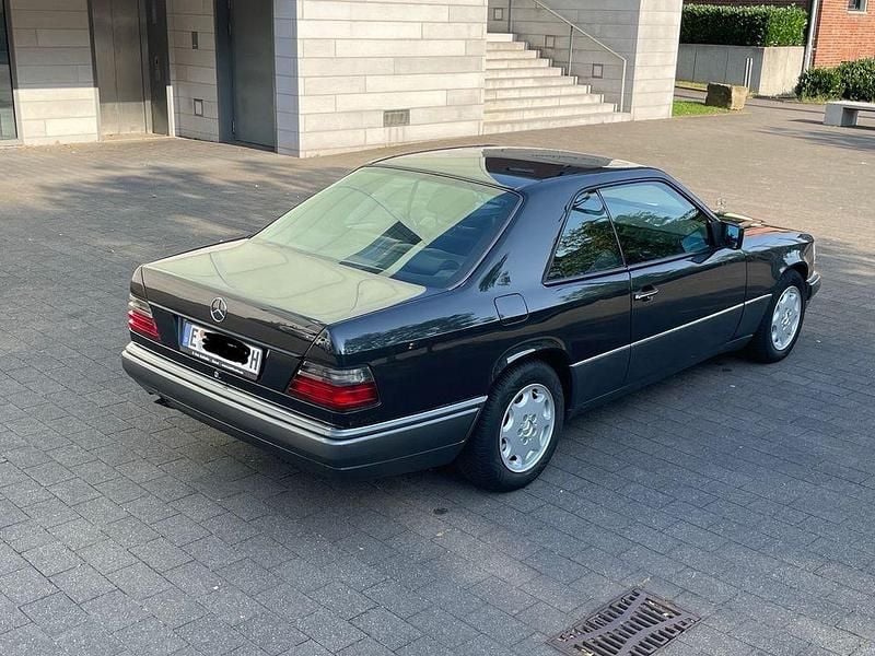 Gebraucht Mercedes C320 220 PS (161 kW) 1993 Schwarz Coupé