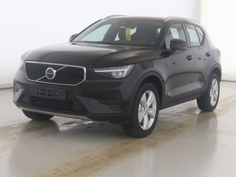 Onyx black / metallic Gebraucht 2024 Volvo XC40 Core SUV | 33.880 € (Superpreis) - Bild 1/4