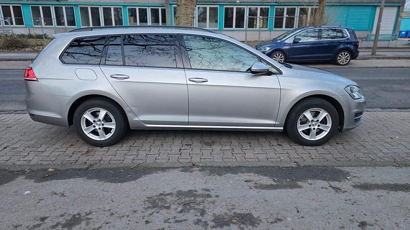 Gebraucht VW Golf VII 94 PS (69 kW) 2015 Grau Kombi