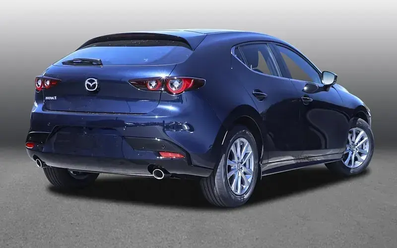 Neu Mazda 3 Prime-Line 140 PS (102 kW) 2026 Blau Limousine