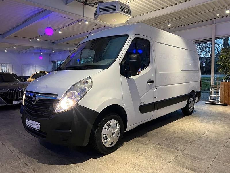 Gebraucht Opel Movano 125 PS (91 kW) 2010 Weiß Van / Kleinbus
