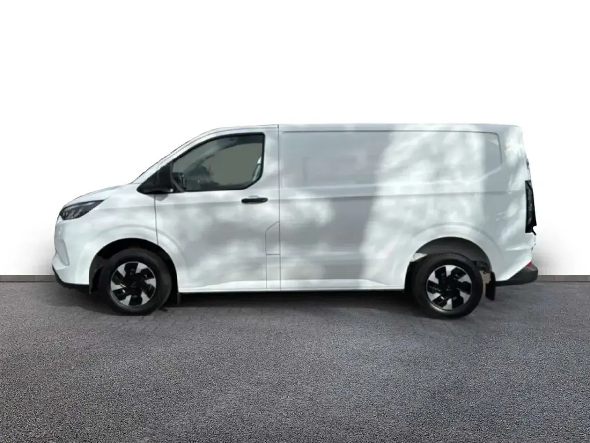 Neu Ford Transit Custom Trend 232 PS (170 kW) 2026 Weiß Limousine