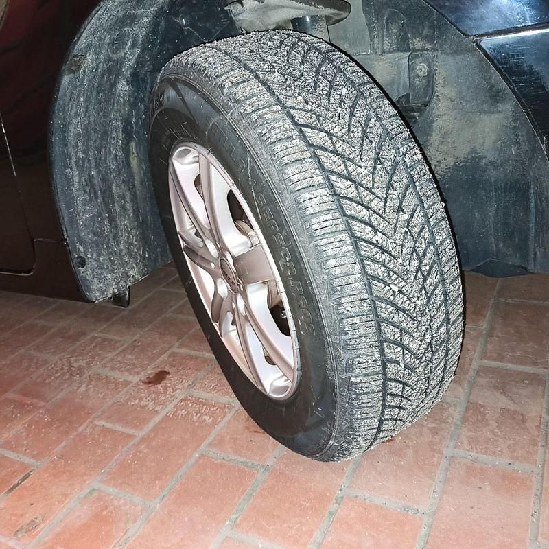 Gebraucht Citroën Berlingo XTR 99 PS (72 kW) 2016 Schwarz Van / Kleinbus