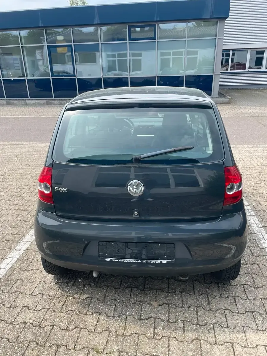 Używany VW Fox 54 KM (39 kW) 2007 Niebieski Hatchback