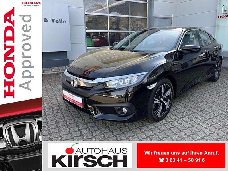 Gebraucht Honda Civic Elegance 182 PS (133 kW) 2019 Crystal black p. Limousine