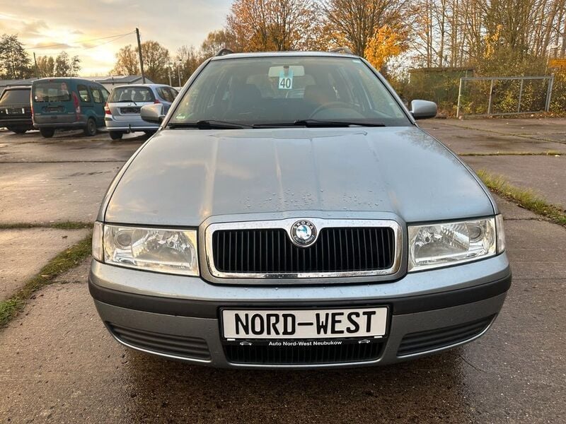 Gebraucht Skoda Octavia Ambiente 102 PS (75 kW) 2003 Grau Kombi