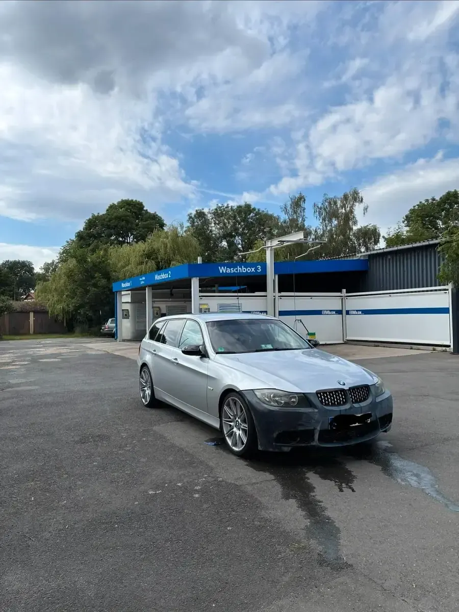 Gebraucht BMW 330 231 PS (169 kW) 2006 Grau Kombi