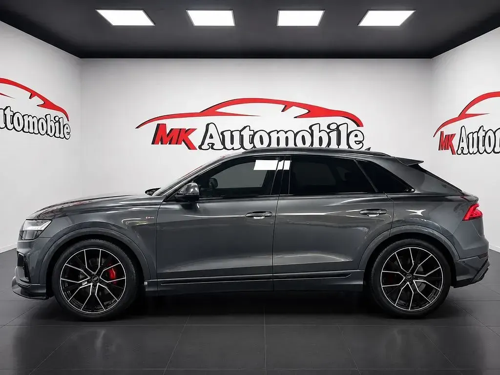 Gebraucht Audi Q8 Competition 286 PS (210 kW) 2022 Grau SUV