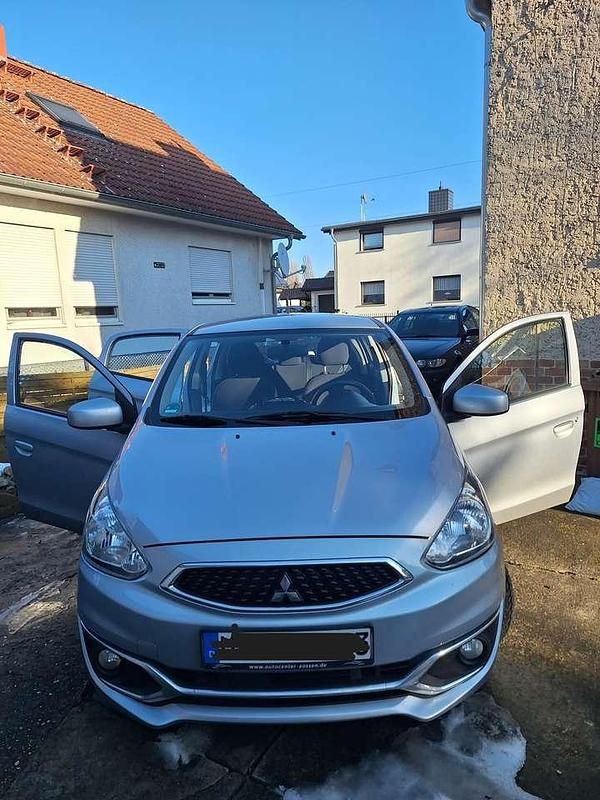 Gebraucht 2020 Mitsubishi Space Star Limousine | 7.800 € (Fairer Preis) - Bild 1/4