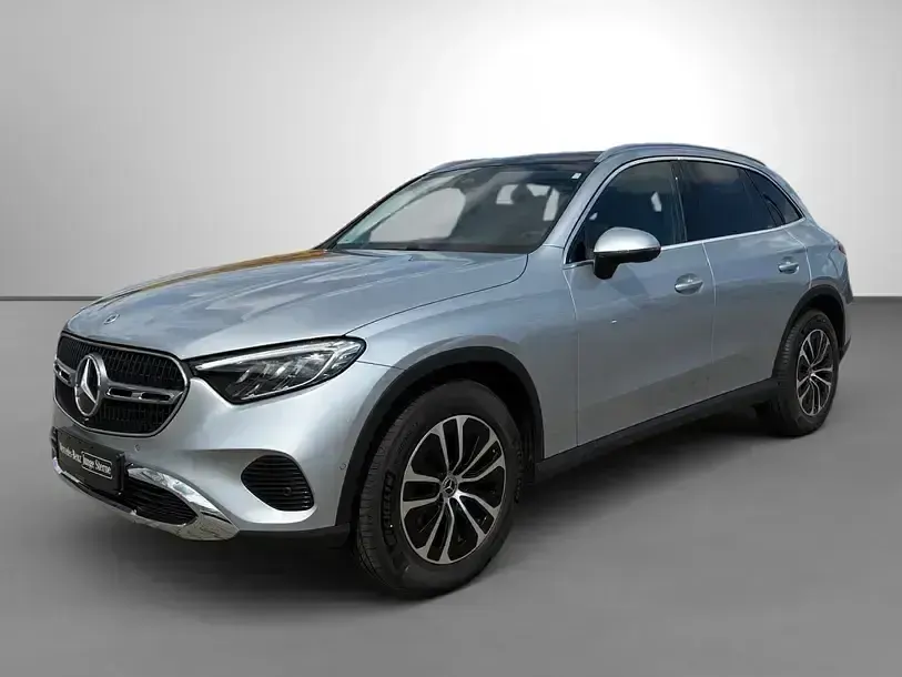 Gebraucht Mercedes GLC220 Avantgarde 197 PS (144 kW) 2025 Silber SUV
