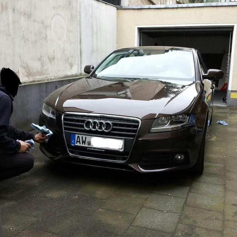 Gebraucht Audi A4 Ambiente 143 PS (105 kW) 2011 Braun Limousine