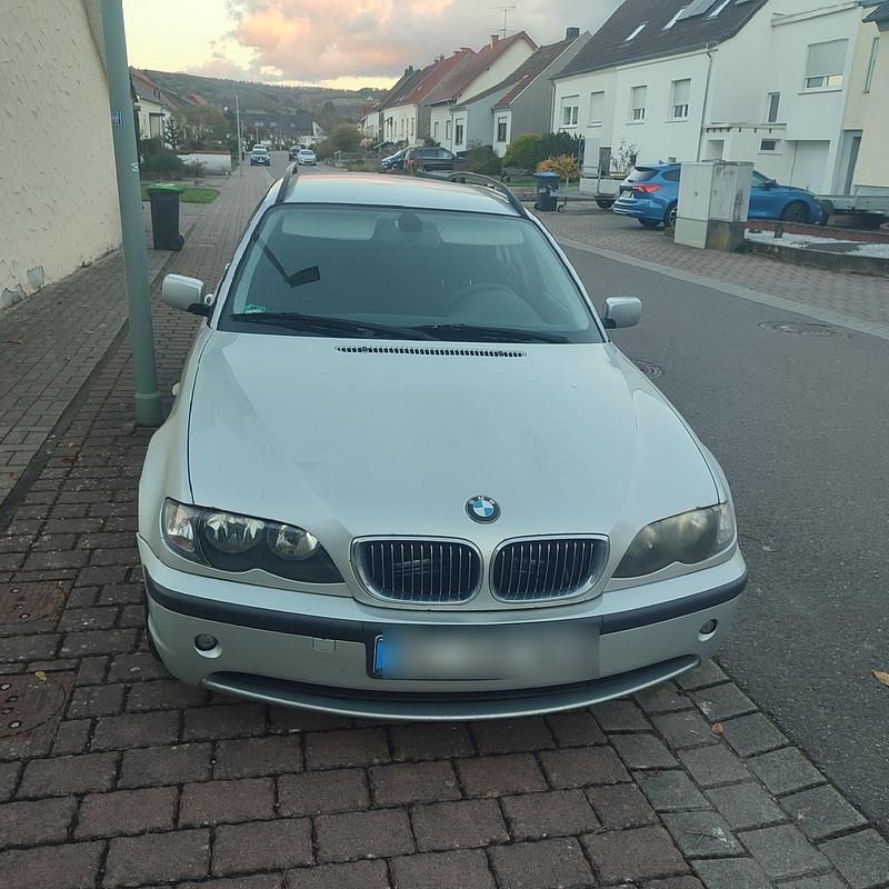 Gebraucht BMW 320 150 PS (110 kW) 2004 Silber Kombi