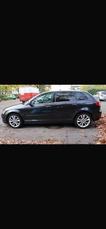 Gebraucht Audi A3 Ambition 125 PS (91 kW) 2010 Grau Kleinwagen