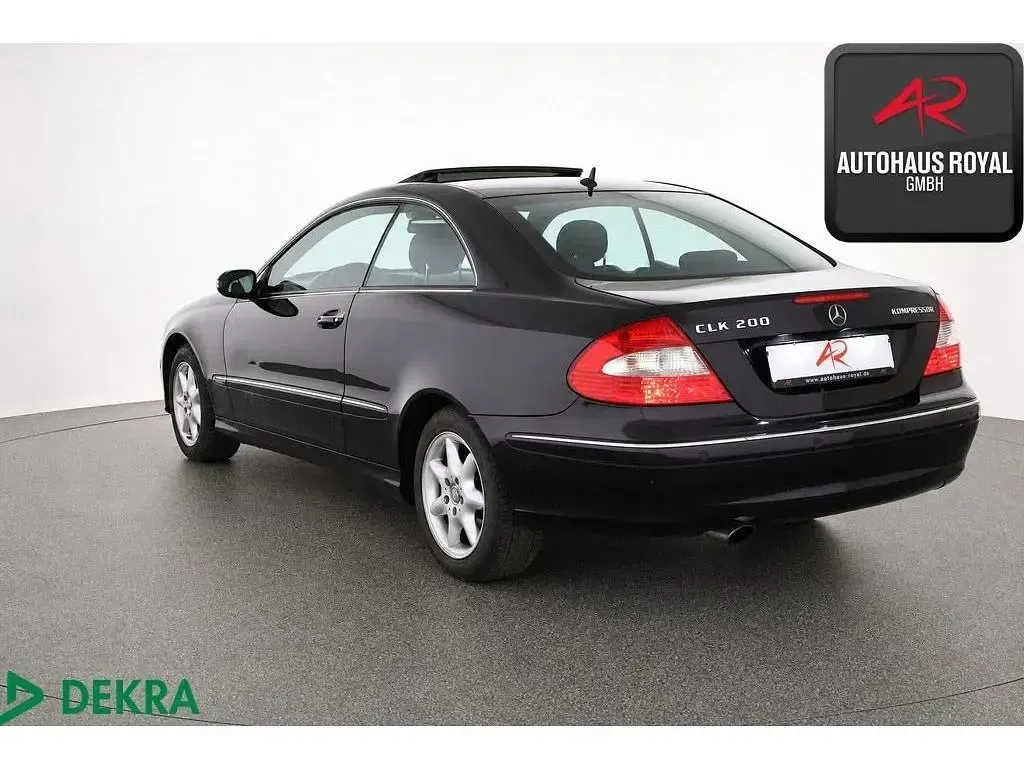 Gebraucht Mercedes CLK200 Elegance 184 PS (135 kW) 2008 Obsidianschwarz Coupé