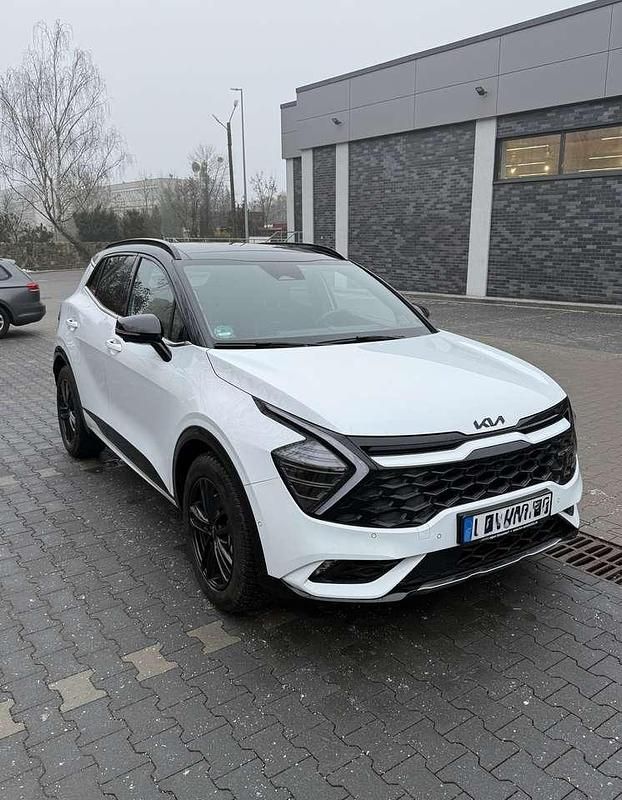 Weiß Gebraucht 2024 Kia Sportage GT-Line SUV | 35.499 € (Fairer Preis) - Bild 1/4