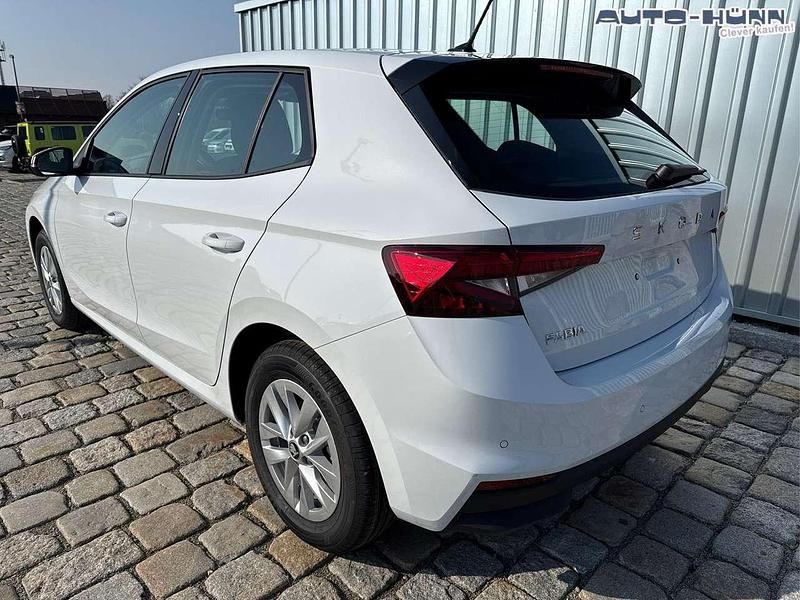 Neu Skoda Fabia Selection 116 PS (85 kW) 2026 Moonweiß metallic Kleinwagen