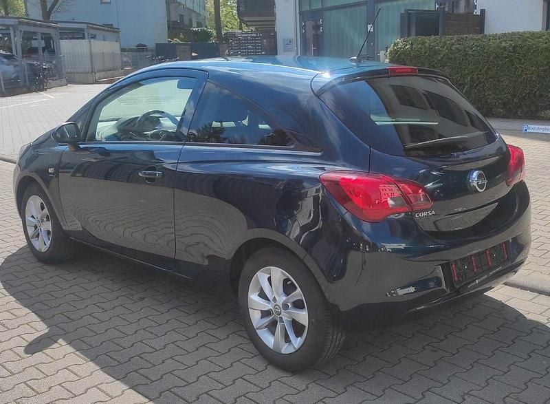 Gebraucht Opel Corsa 90 PS (66 kW) 2016 Grün Kleinwagen