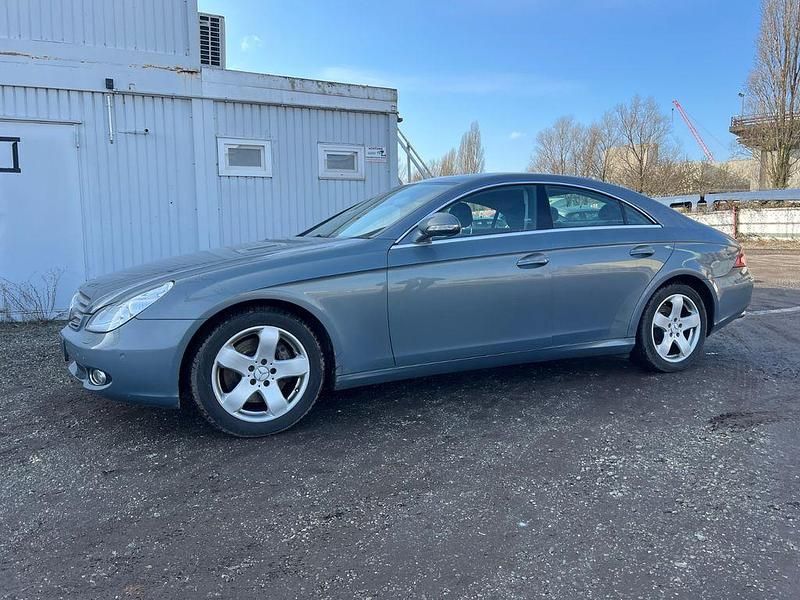 Gebraucht Mercedes CLS350 272 PS (200 kW) 2005 Blau Limousine