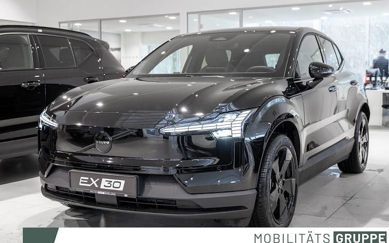 Neu Volvo EX30 Plus 200 kW (272 PS) 2026 Onyx schwarz SUV
