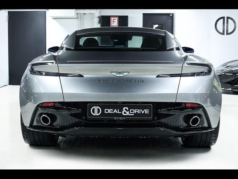 Gebraucht Aston Martin DB12 680 PS (500 kW) 2024 Grau Coupé