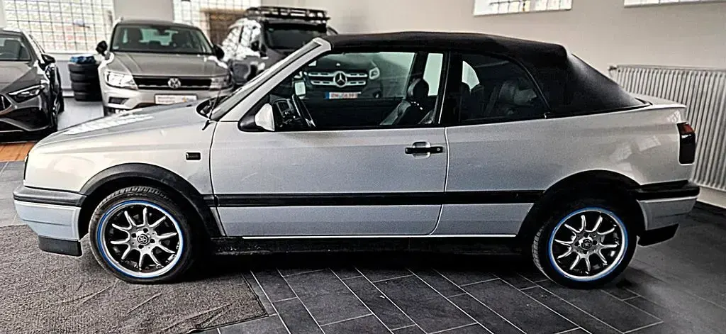 Gebraucht VW Golf III Conceptline 90 PS (66 kW) 1994 Silber Cabrio