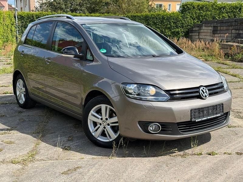 Braun Gebraucht 2013 VW Golf Plus Match Van / Kleinbus | 6.700 € (Guter Preis) - Bild 1/4