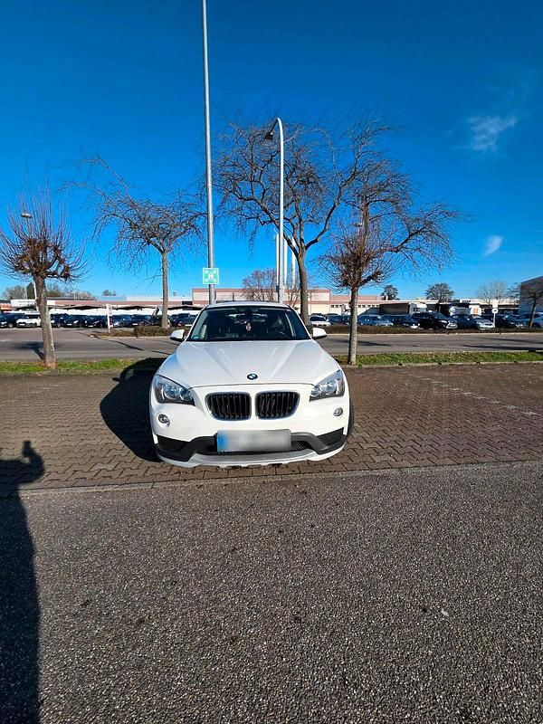Gebraucht BMW X1 116 PS (85 kW) 2014 Weiß SUV