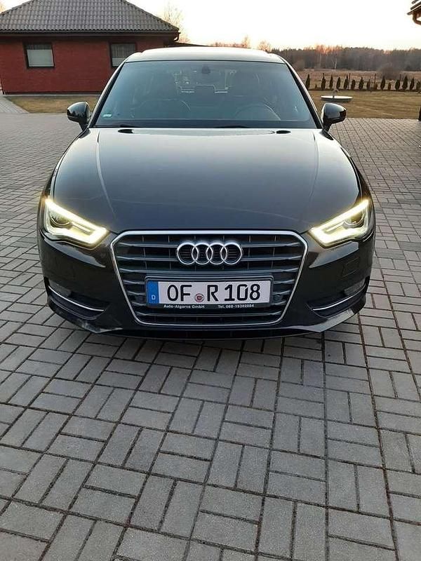 Używany Audi A3 S-Line 179 KM (131 kW) 2013 Czarny Hatchback