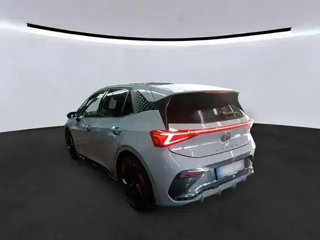 Second-hand Cupra Born 150 kW (204 CP) 2022 Gri Hatchback